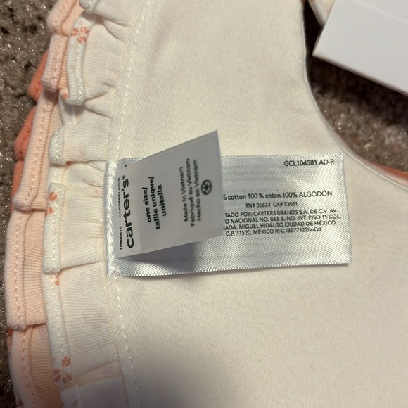 Carter’s 3-Pack of Bibs - Picture 6 of 6